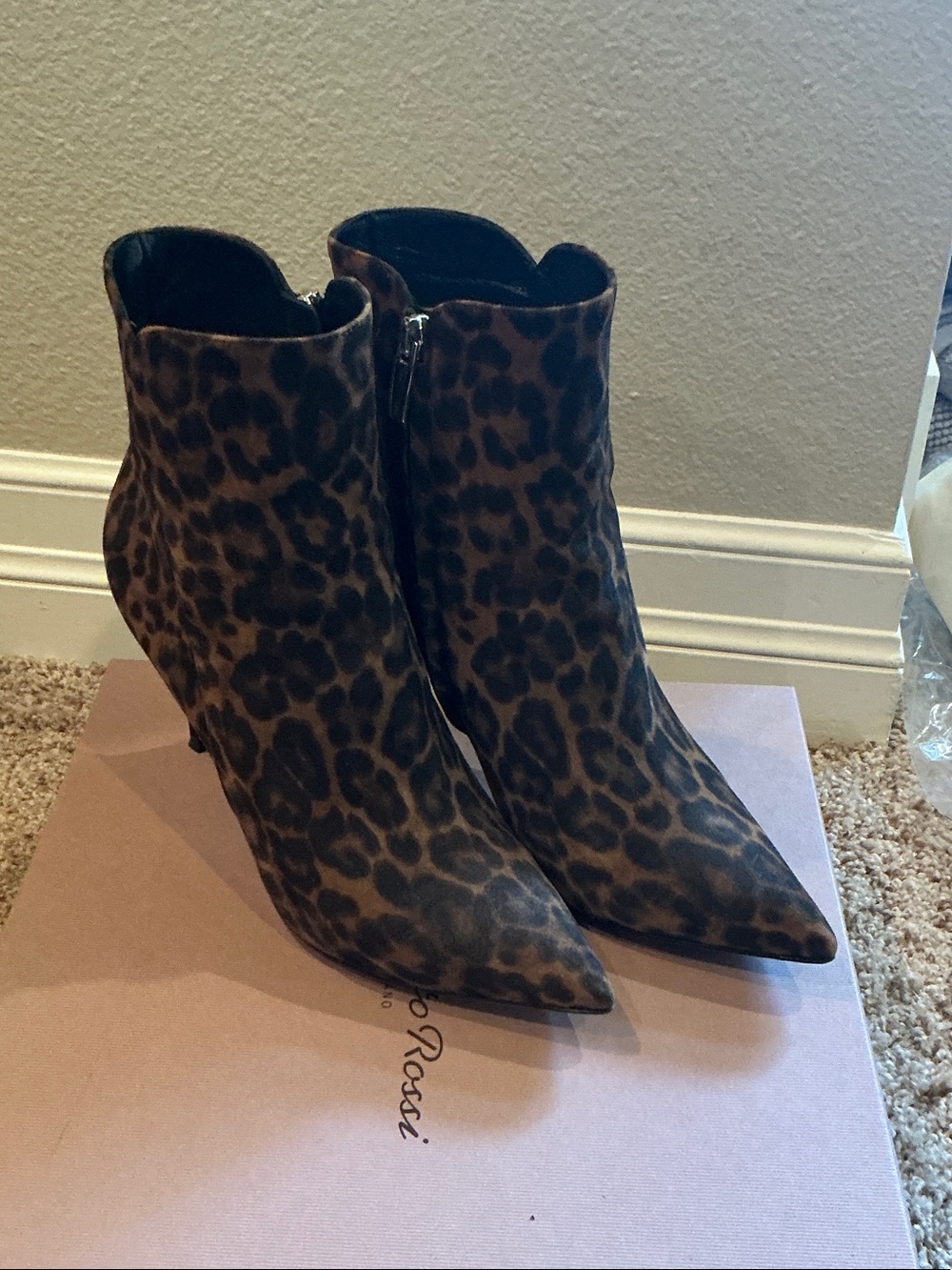✨Gianvito Rossi Leopard Print Pointed Ankle Boots - Brown/Black
